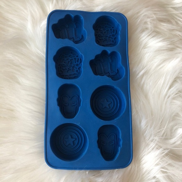 Avengers ice cube tray - Picture 2 of 2